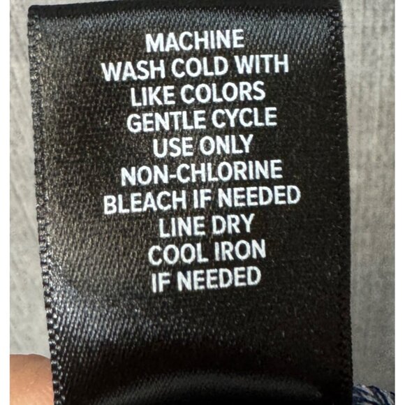 Torrid Challis Tie Straps Romper Dark Blue Floral Smocked Waist Pockets 00/10 - Picture 12 of 13